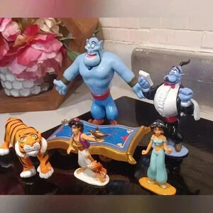 Disney Vintage 1992 Aladdin Vinyl Figures Bundle Genie  Jasmine Rajah Carpet